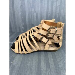 Bucco Shasha Gladiator Sandal Nude Womens 8.5